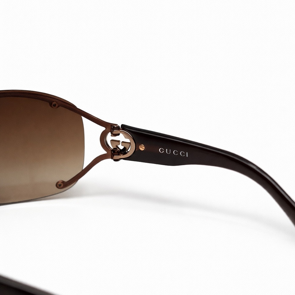 Authentic Gucci Dark Brown Designer Sunglasses – Classic Luxury Frames and Case - Picture 3 of 6